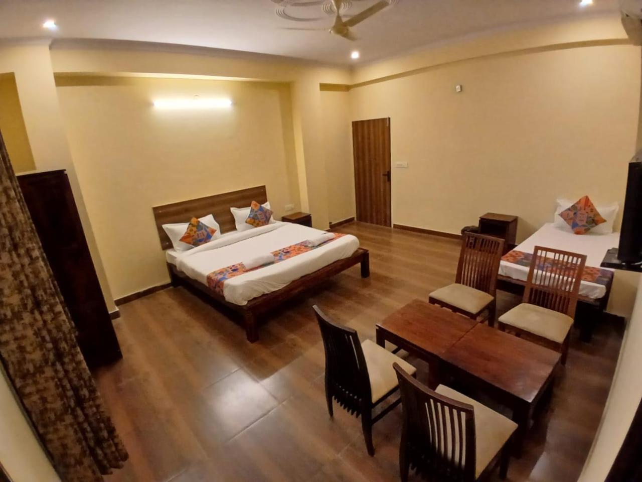 Hotel G M I, Sikar Road Dzsaipur Kültér fotó