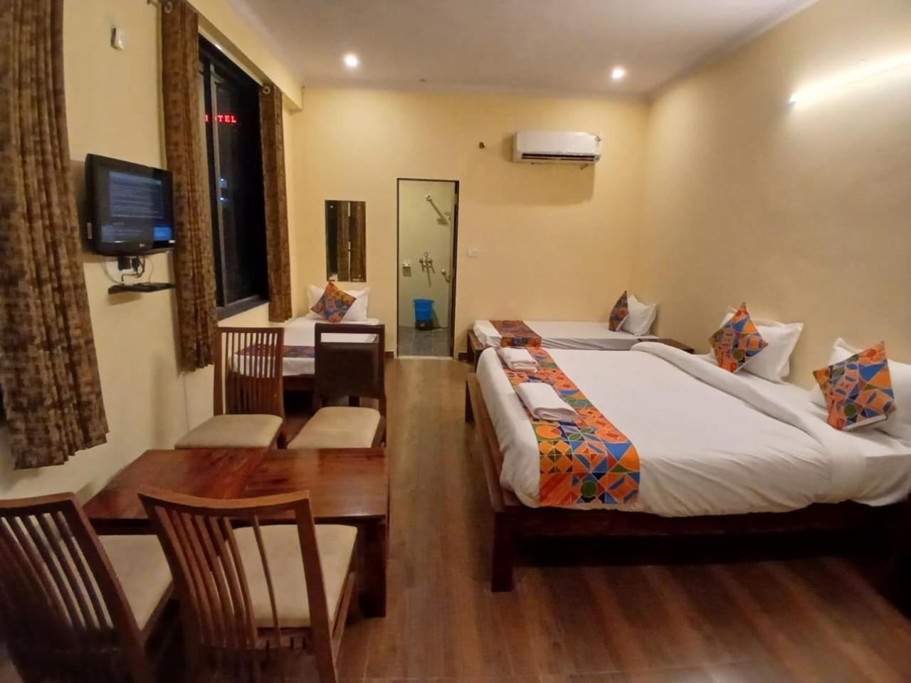 Hotel G M I, Sikar Road Dzsaipur Kültér fotó