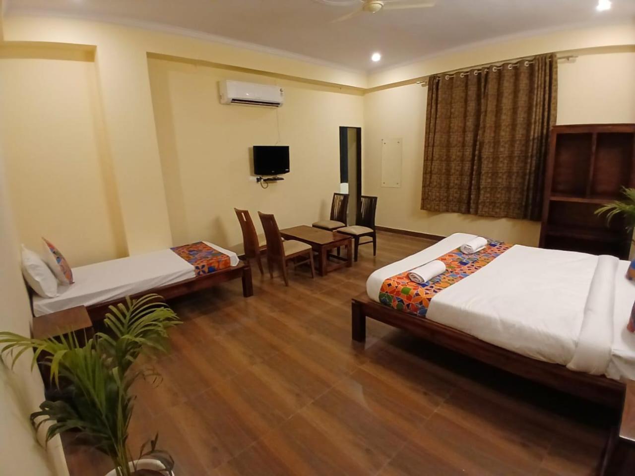 Hotel G M I, Sikar Road Dzsaipur Kültér fotó